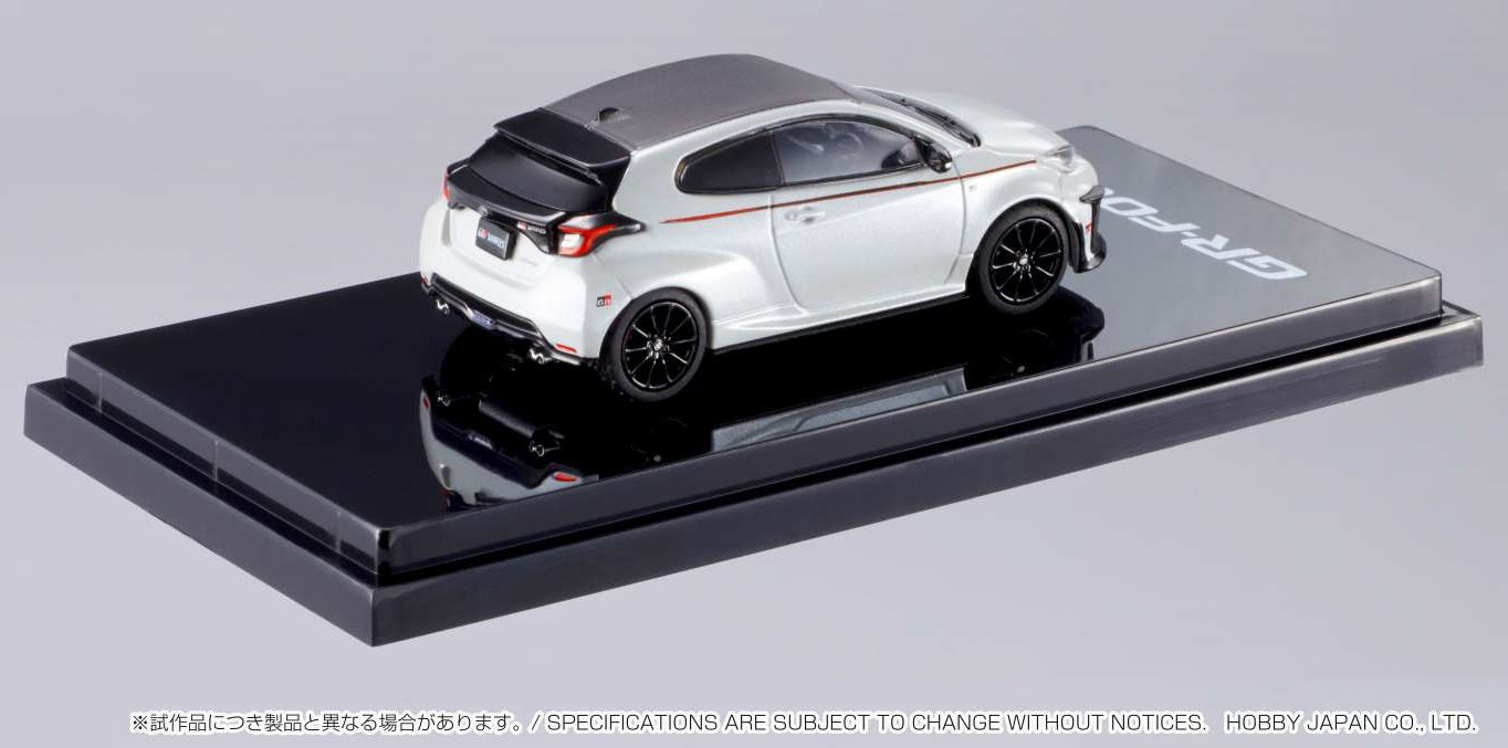 1/64 Hobby Japan Toyota GR Yaris RZ High Performance GR Parts Platinum White Pearl Mica