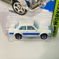 Hot Wheels 1/64 ‘70 Ford Escort RS1600 White