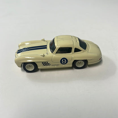 *Loose* Hot Wheels 1/64 Premium Car Culture Box Set Mercedes-Benz 300 SL Beige