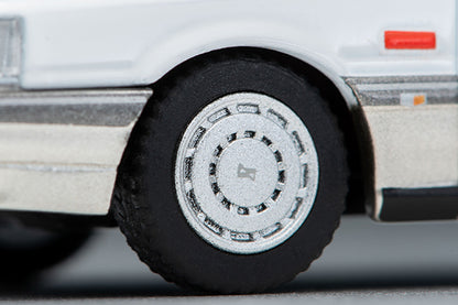 1/64 Tomica Limited Vintage Neo LV-N282a Nissan Skyline 4-door HT GT Passage Twin Cam 24V (White/Beige) 86