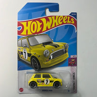 Hot Wheels Morris Mini Yellow Treasure Hunt