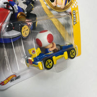 Hot Wheels Mario Kart Toad w/ Mach 8
