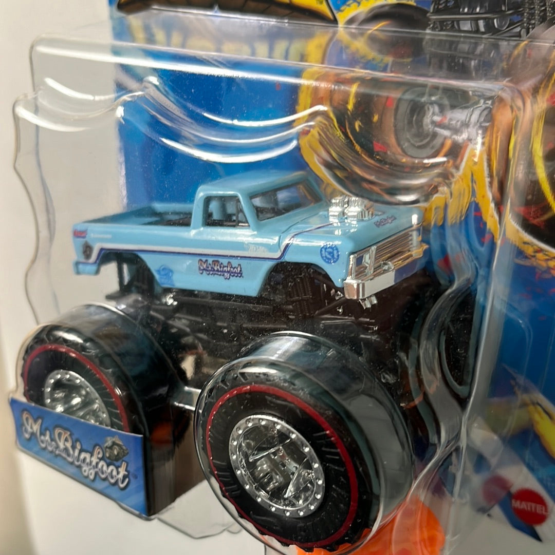 Hot Wheels 1/64 Monster Trucks Treasure Hunt Ms. Bigfoot Blue