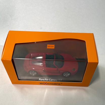 Maxichamps 1/43 Porsche Carrera GT 2003 Red
