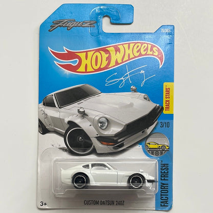 Hot Wheels 1/64 Custom Datsun 240Z FuguZ White - Damaged Card