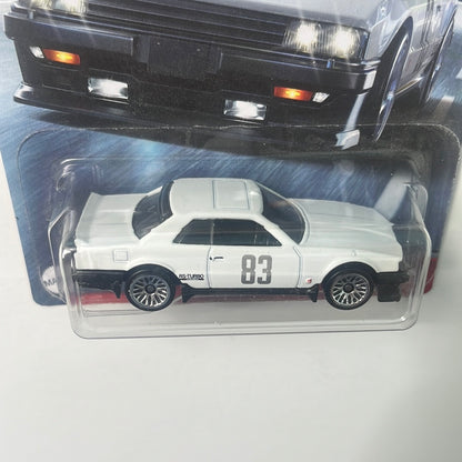 Hot Wheels 1/64 Nissan Skyline 2000 Turbo RS KDR30 White