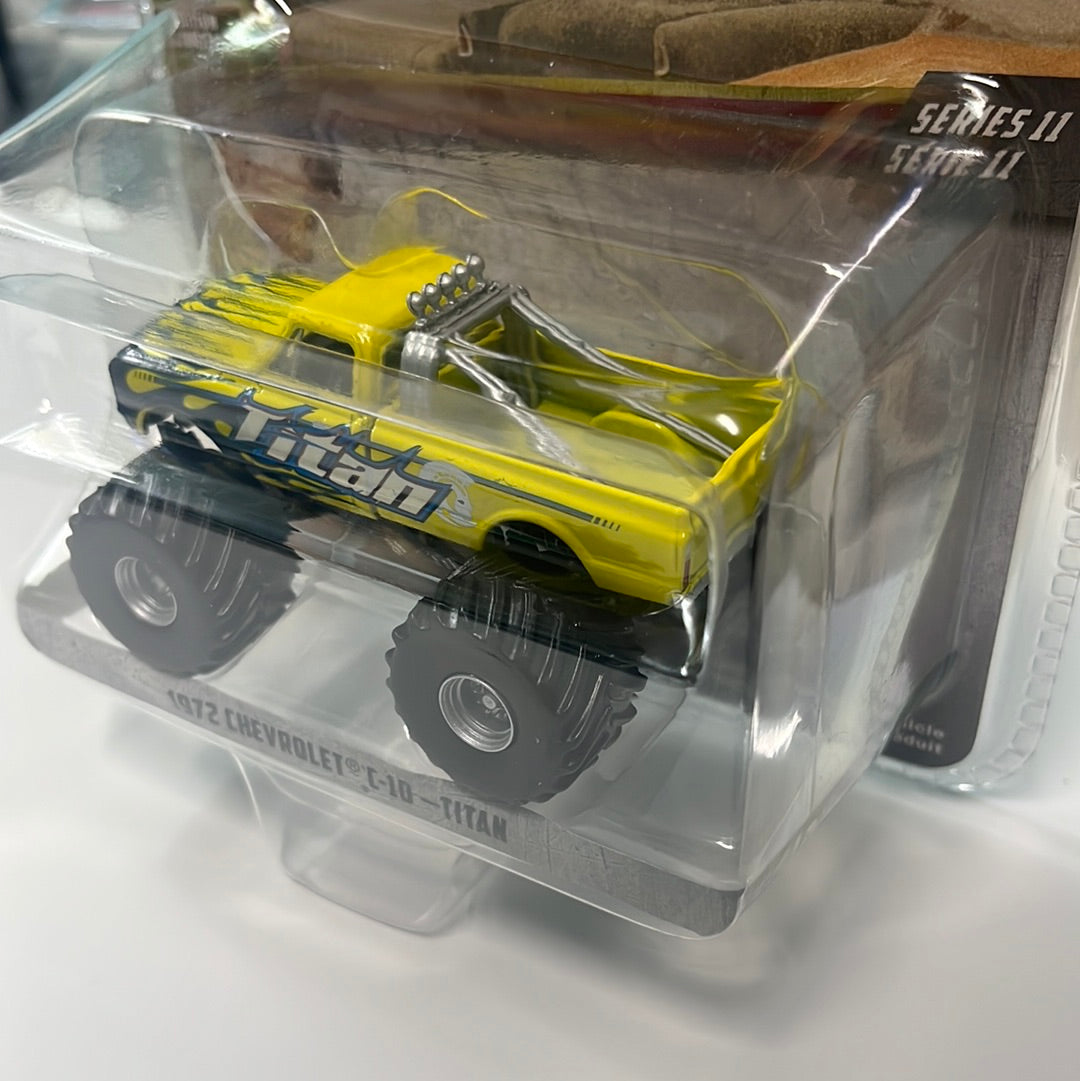 1/64 Greenlight Kings of Crunch Series 11 1972 Chevrolet C-10 Titan