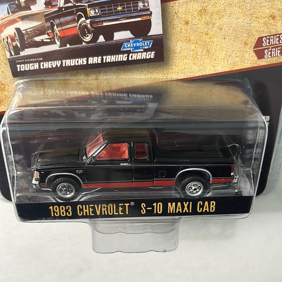 1/64 Greenlight Vintage Ad Cars 1983 Chevrolet S-10 Maxi Cab