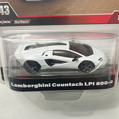 1/43 Hot Wheels Lamborghini Countach LPI 800-4 White