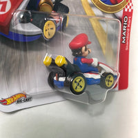 Hot Wheels 1/64 Mario Kart Mario w/ Standard Kart