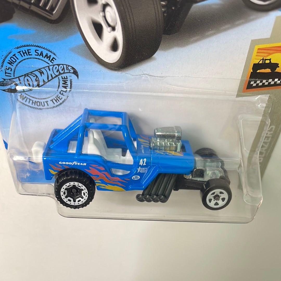 Hot Wheels 1/64 ‘42 Willys MB Jeep Blue