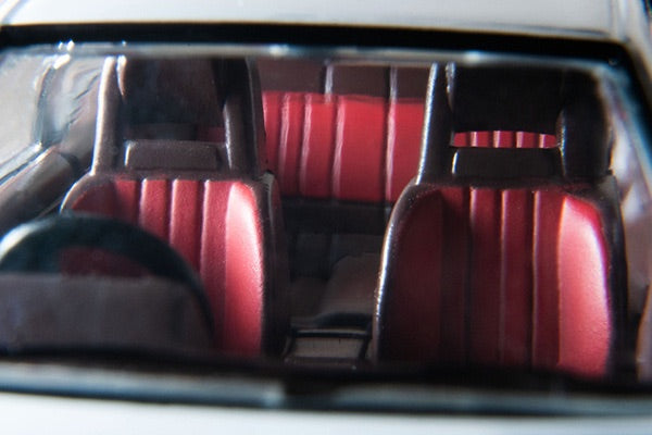 Tomica Limited Vintage 1/64 LV-N284a Toyota Corolla Levin 2-door GT-APEX (White / Black) 84