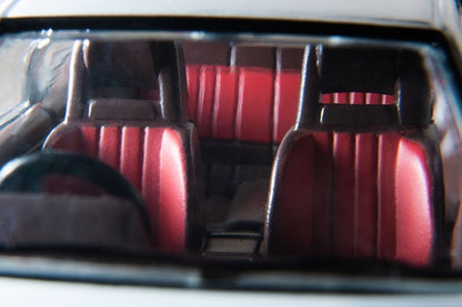 Tomica Limited Vintage 1/64 LV-N284a Toyota Corolla Levin 2-door GT-APEX (White / Black) 84