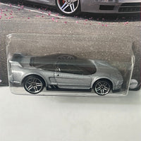 Hot Wheels ‘90 Acura NSX Silver - Japanese Classics - Damaged Box