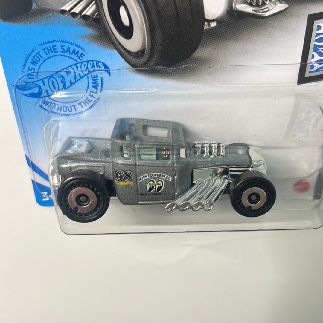Hot Wheels 1/64 Bone Shaker Mooneyes Grey
