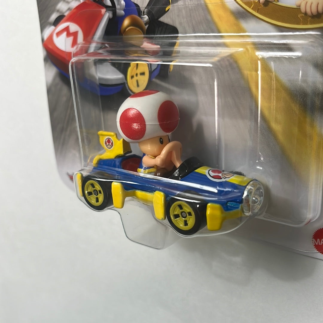 Hot Wheels Mario Kart Toad w/ Mach 8