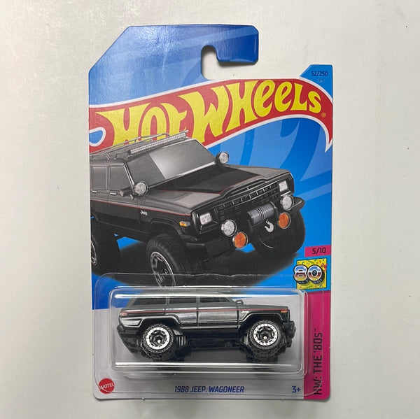 Hot Wheels 1/64 1988 Jeep Wagoneer Black & Grey