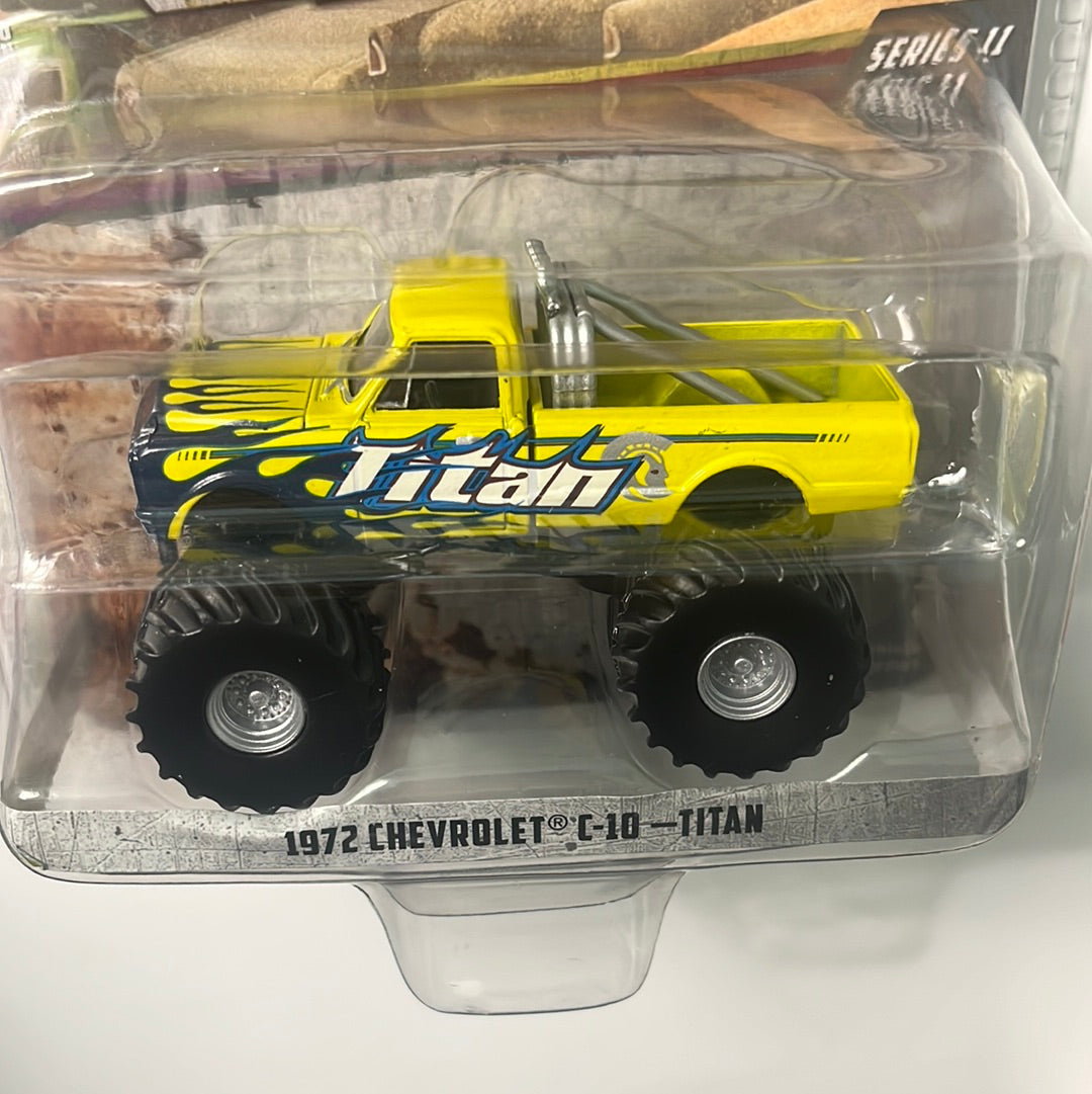 1/64 Greenlight Kings of Crunch Series 11 1972 Chevrolet C-10 Titan