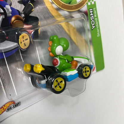 Hot Wheels Mario Kart Yoshi w/ Standard Kart