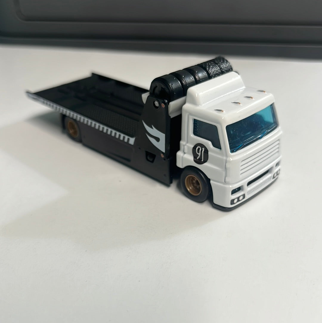 *Loose* Hot Wheels 1/64 Premium Car Culture Box Set Fleet Street Black & White