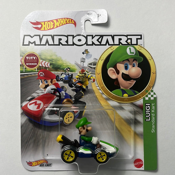 Hot Wheels Mario Kart Luigi w/ Standard Kart