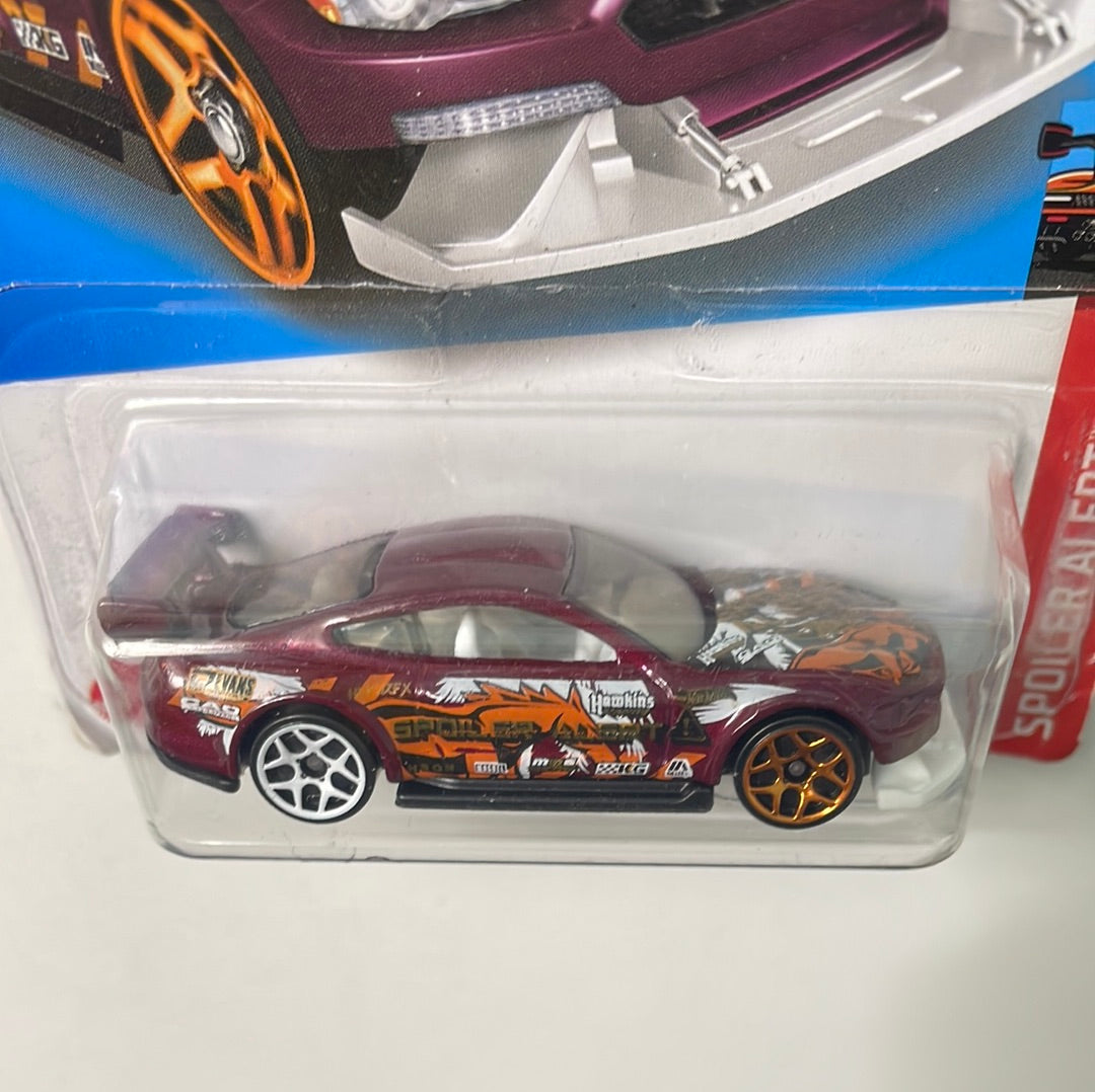 Hot Wheels 1/64 Custom ‘18 Ford Mustang GT Purple - Damaged Box
