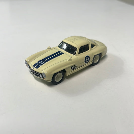 *Loose* Hot Wheels 1/64 Premium Car Culture Box Set Mercedes-Benz 300 SL Beige
