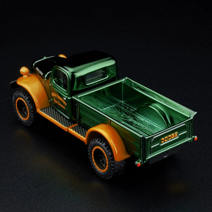 Hot Wheels 1/64 RLC Holiday 1952 Dodge Power-Wagon