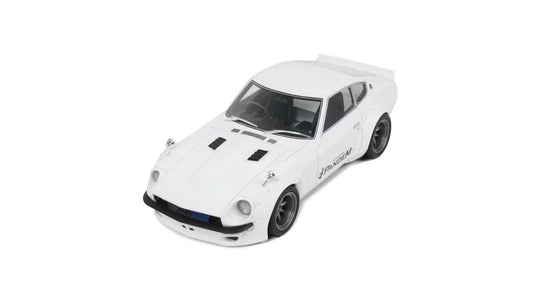 Otto Mobile 1/18 PANDEM Nissan Fairlady Z 2015 White - OT1167