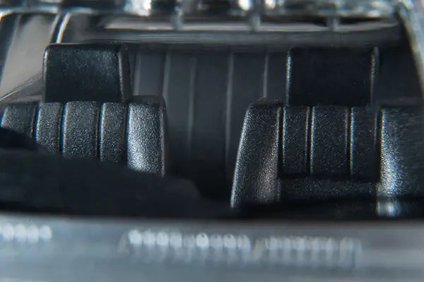 Tomica Limited Vintage Neo 1/64 LV-N256c Toyota Hilux 4WD Pick Up Double Cab SSR 1991 Silver