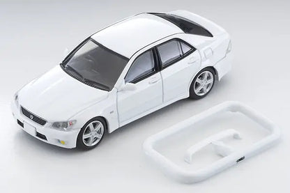 Tomica Limited Vintage Neo 1/64 LV-N227c Toyota Altezza RS200 Z Edition 2002 White - Damaged Box
