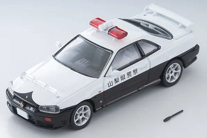 Tomica Limited Vintage Neo 1/64 LV-N366a Nissan Skyline 2-Door Sports Coupe 25GT TURBO Patrol Car (Yamanashi Prefectural Police) Black & White