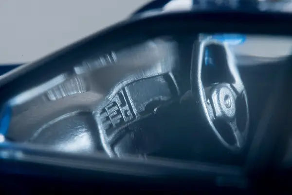 Tomica Limited Vintage Neo 1/64 LV-N224e Toyota Chaser 2.5 Tourer V 1998 Blue