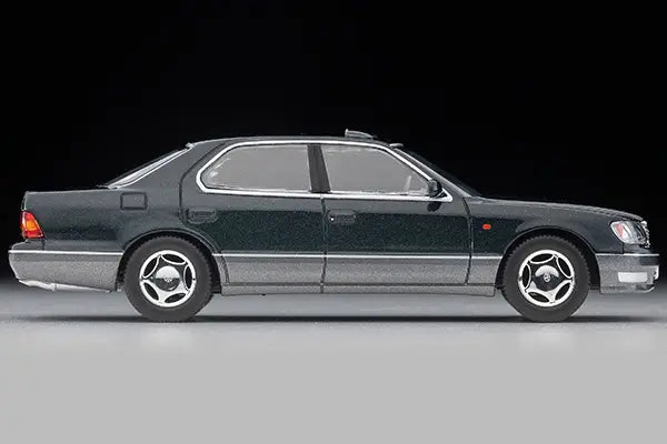 Tomica Limited Vintage Neo 1/64 LV-N356b Toyota Celsior 1997 Green & Grey