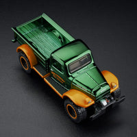 Hot Wheels 1/64 RLC Holiday 1952 Dodge Power-Wagon