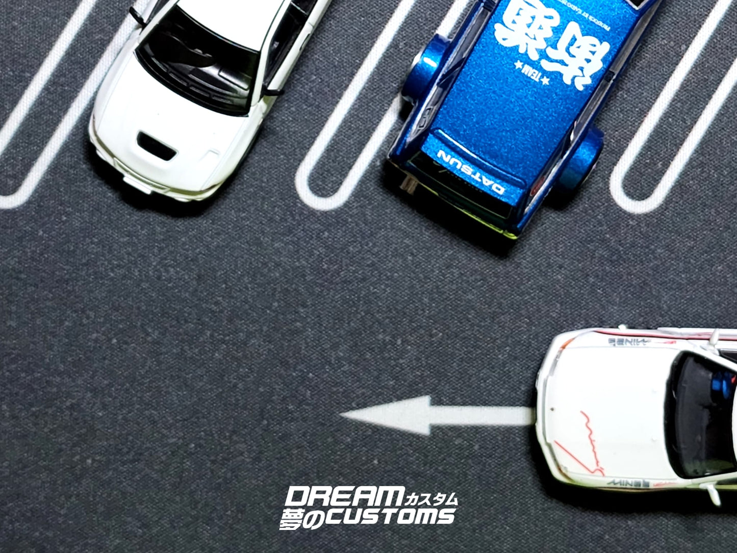 Dream Customs 1/64 Daikokufuto Zone 1 Mini Desktop Diorama