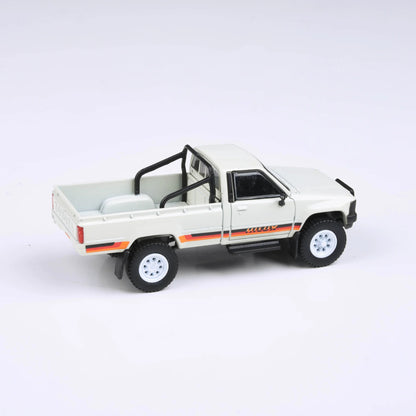 Para64 1/64 1984 Toyota Hilux Single Cab White