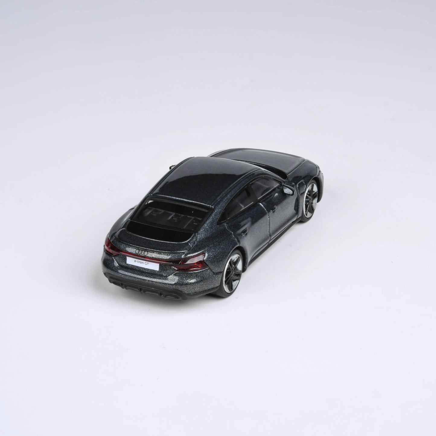 Para64 Audi E-Tron Daytona Grey