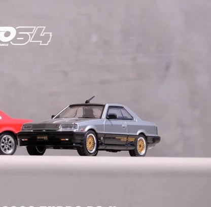 Inno64 1/64 Nissan Skyline 2000 RS-X Turbo (DR30) Silver / Black