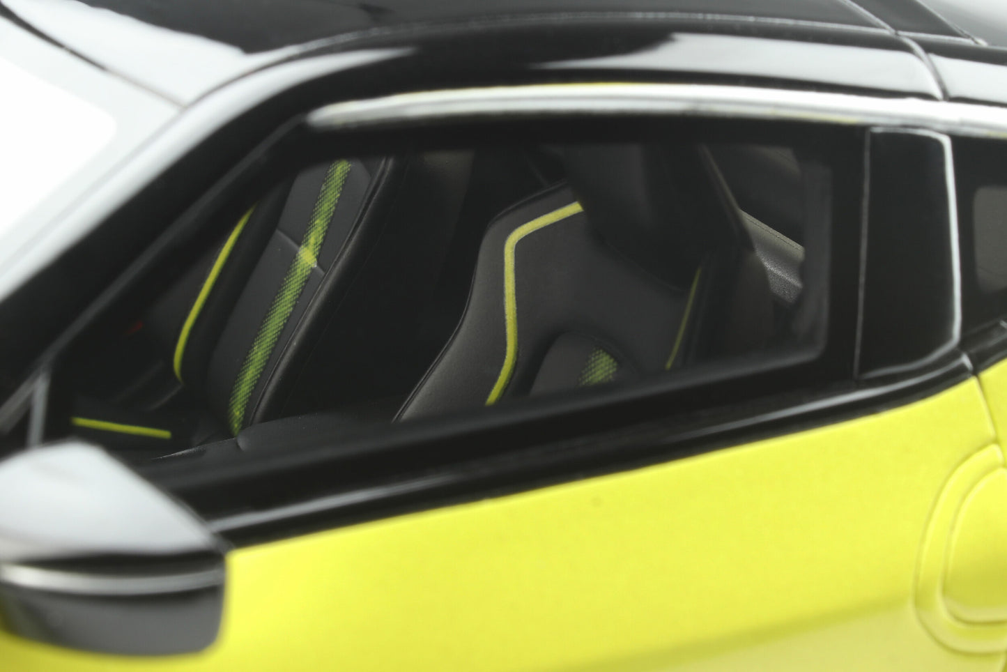 1/18 GT Spirit Nissan Z Proto Pearlescent Yellow (Resin Car Model)