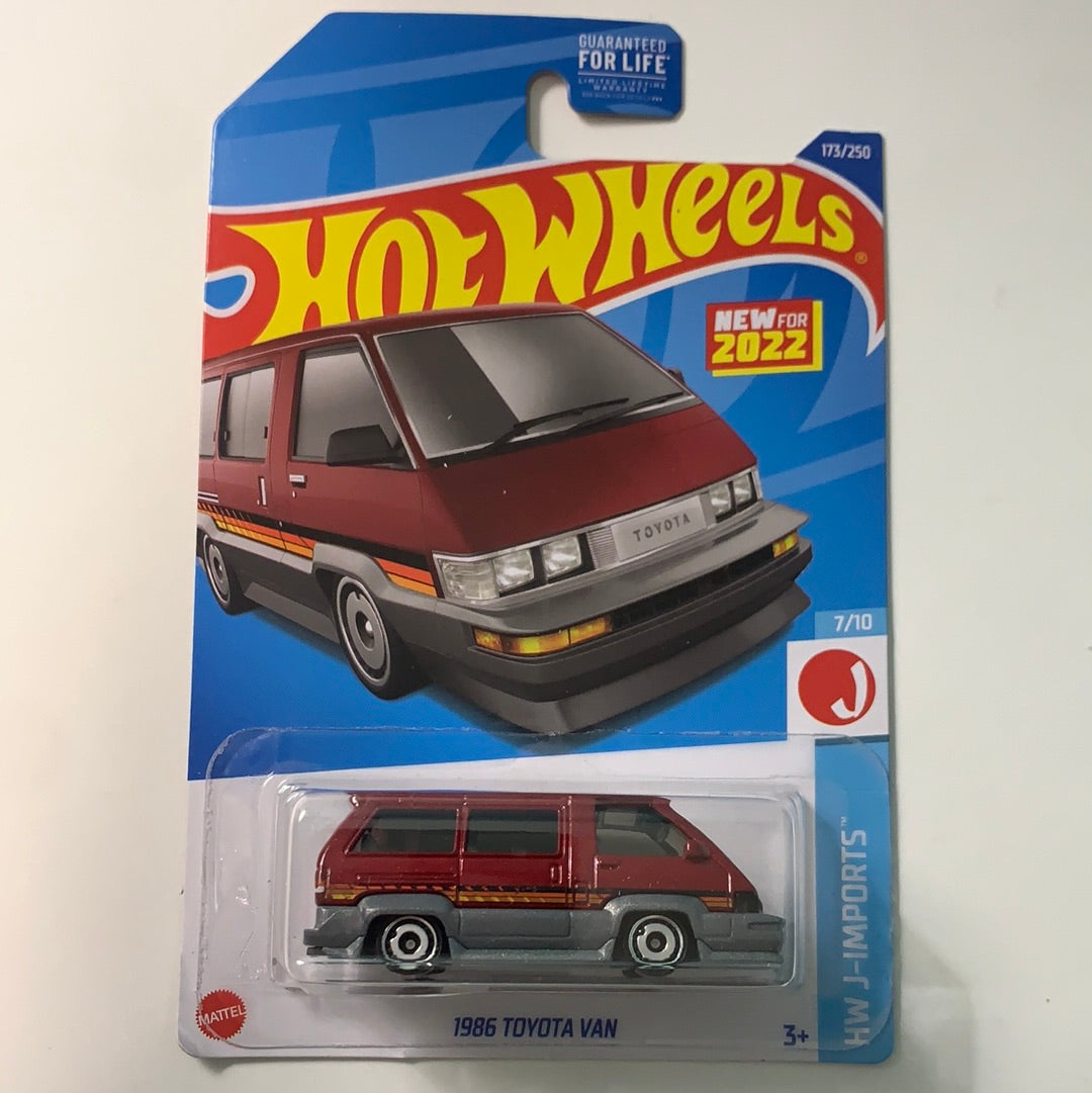 Hot Wheels 1/64 1986 Toyota Van Red