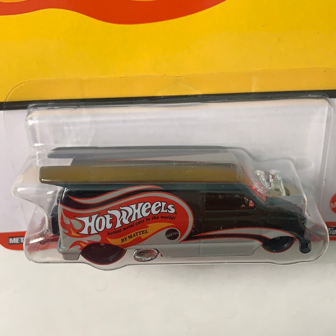 Hot Wheels 1/64 Pop Culture 1985 Chevy Astro Van Black