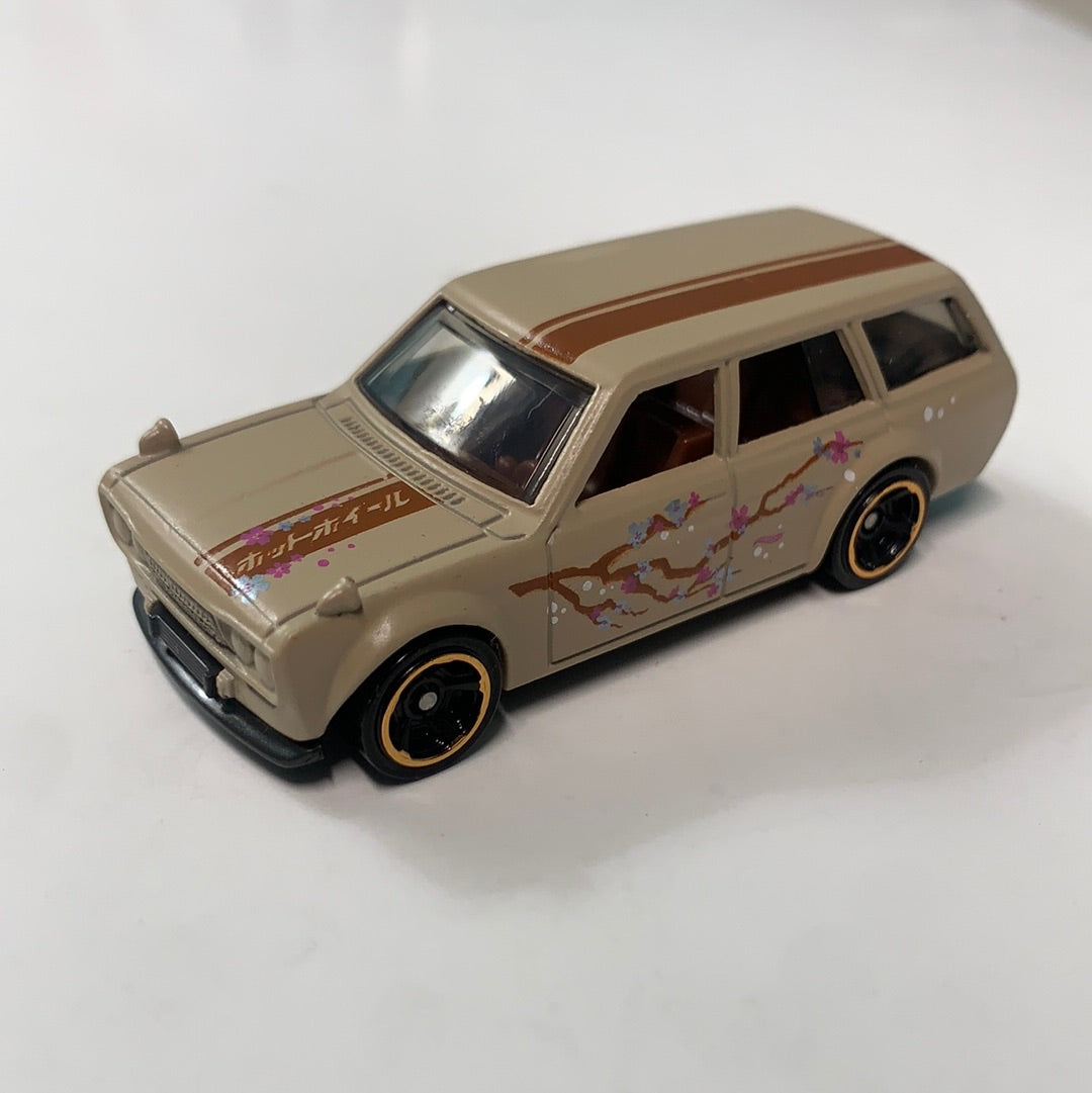 *Loose* Hot Wheels Datsun 510 Wagon