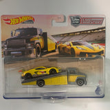 Hot Wheels Car Culture Team Transport Corvette C8.R w/ Carry On