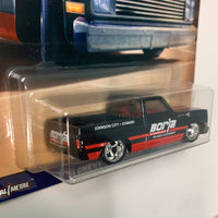 Hot Wheels Car Culture Shop Trucks ‘83 Chevy Silverado