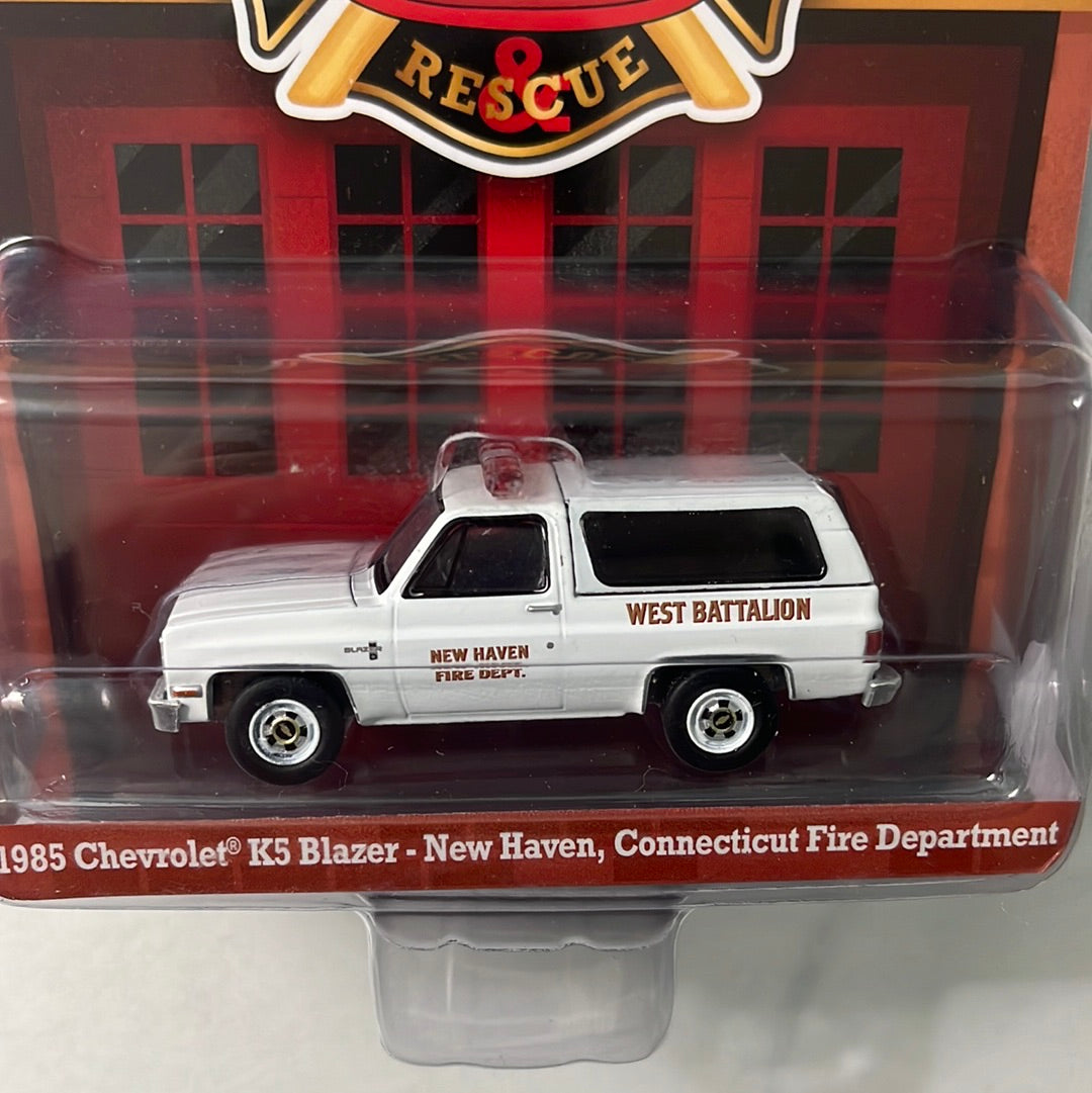 Greenlight 1/64 1985 Chevrolet K5 Blazer - New Haven, Connecticut Fire Department
