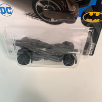 Hot Wheels 1/64 Batman V Superman Batmobile Grey
