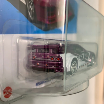 Hot Wheels Legends Tour Nissan Skyline GT-R (R32)