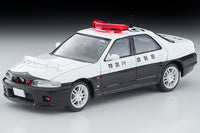 Tomica Limited Vintage Neo 1/64 Diorama Collection 64 #CarSnap 16a Police w/ Nissan Skyline GT-R Autech Version 40th Anniversary Patrol Car