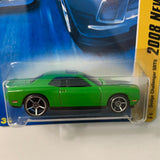 Hot Wheels Dodge Challenger SRT8 Green